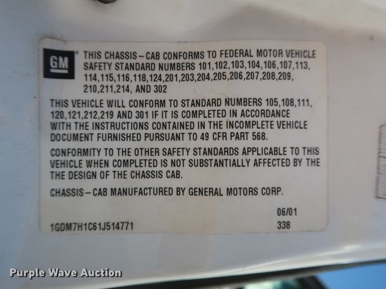 image for item GD9813 2001 GMC C7500 propane fuel truck