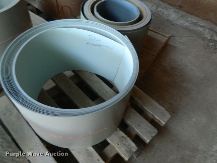 image for item GE9896 Seamless steel coils