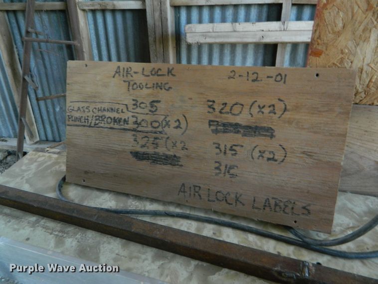 image for item GE9898 Makita aluminum saw chop saw