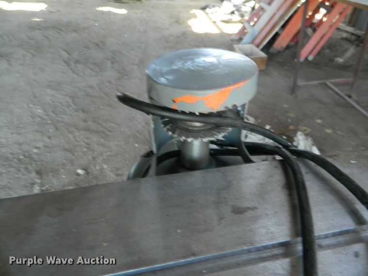 image for item GE9898 Makita aluminum saw chop saw