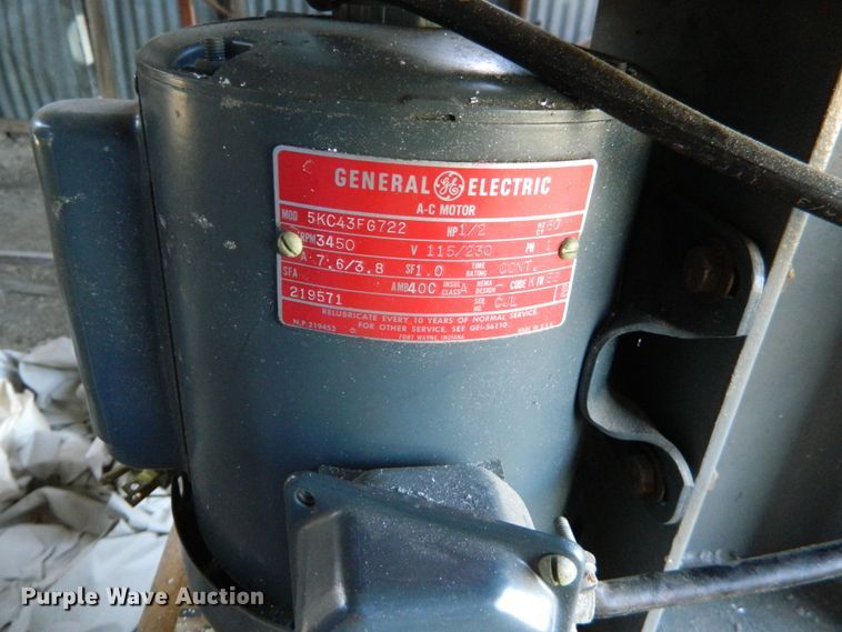 image for item GE9898 Makita aluminum saw chop saw