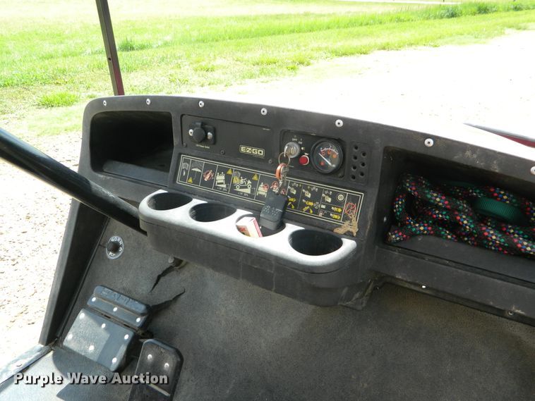 image for item GE9900 EZ GO ST400 golf cart