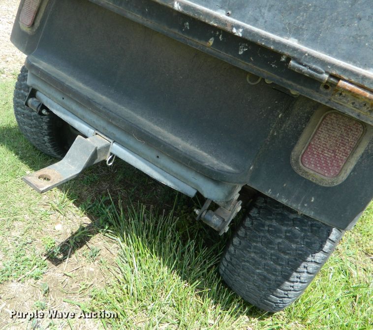 image for item GE9902 EZ GO Workhorse ST350 golf cart