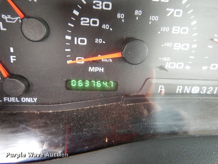 image for item GF9175 2004 Ford F250 Super Duty  pickup truck