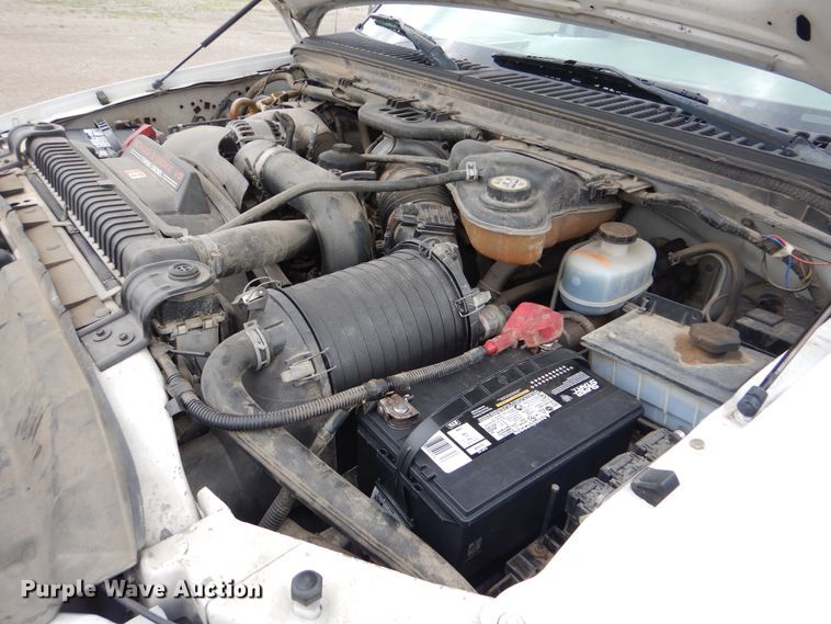 image for item GF9175 2004 Ford F250 Super Duty  pickup truck