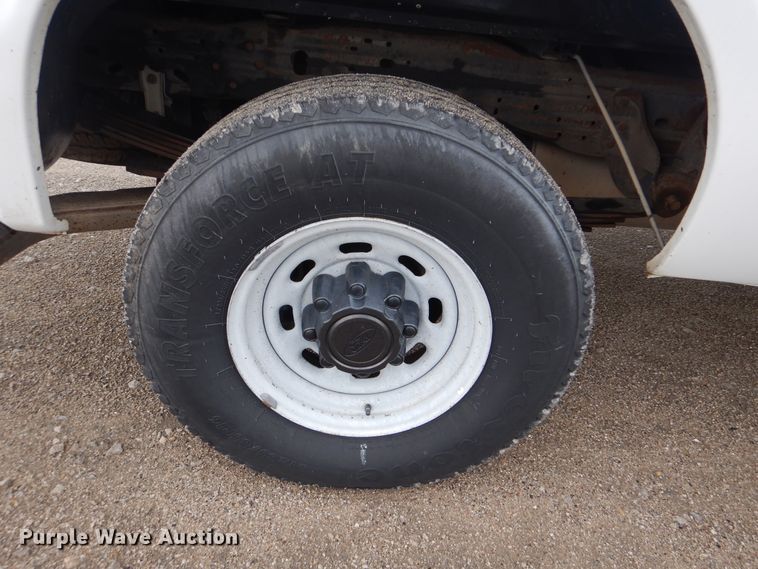 image for item GF9175 2004 Ford F250 Super Duty  pickup truck