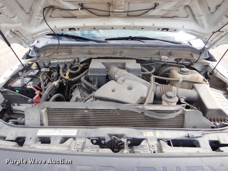 image for item GF9176 2011 Ford F250  utility bed pickup truck