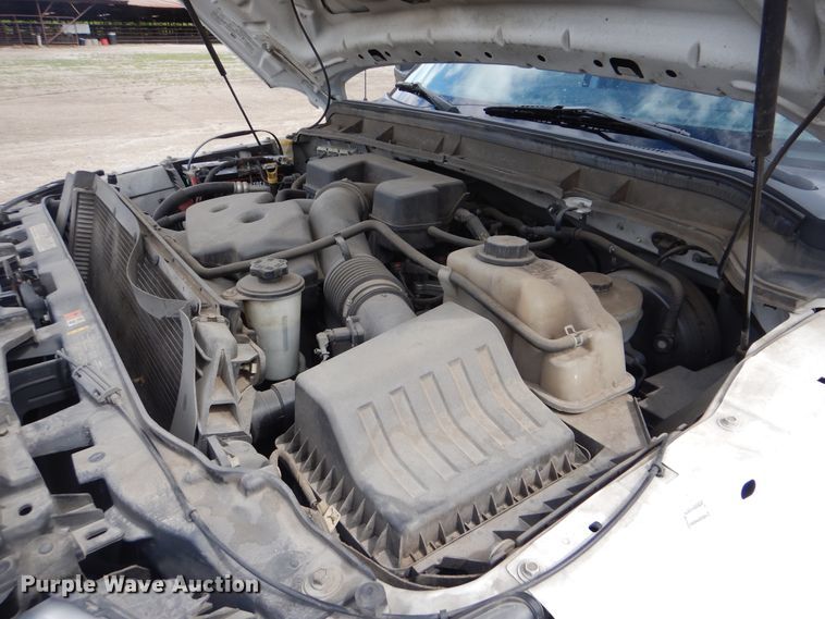 image for item GF9176 2011 Ford F250  utility bed pickup truck