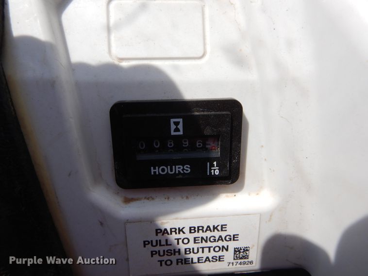 image for item GK9187 2013 Bobcat 3400XL utility vehicle