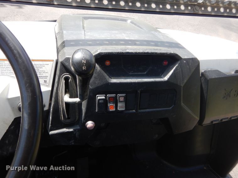 image for item GK9187 2013 Bobcat 3400XL utility vehicle