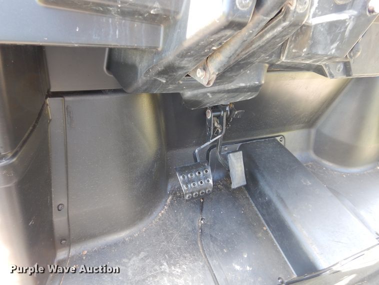 image for item GK9187 2013 Bobcat 3400XL utility vehicle