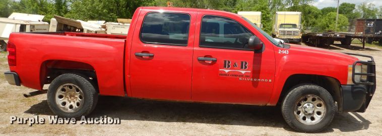 image for item GN9314 2008 Chevrolet Silverado 1500  Crew Cab pickup truck