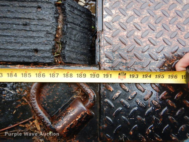 image for item GN9361 2015 Towmaster T-9DT tilt deck utility trailer