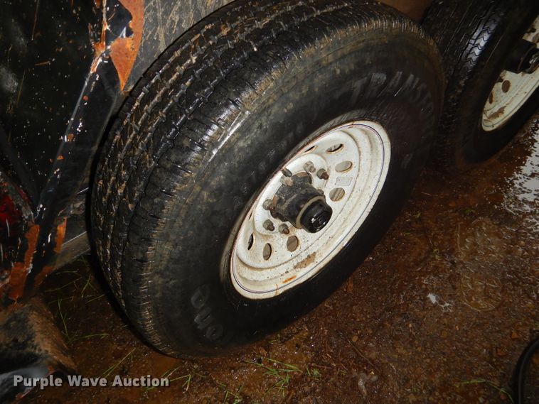 image for item GN9361 2015 Towmaster T-9DT tilt deck utility trailer