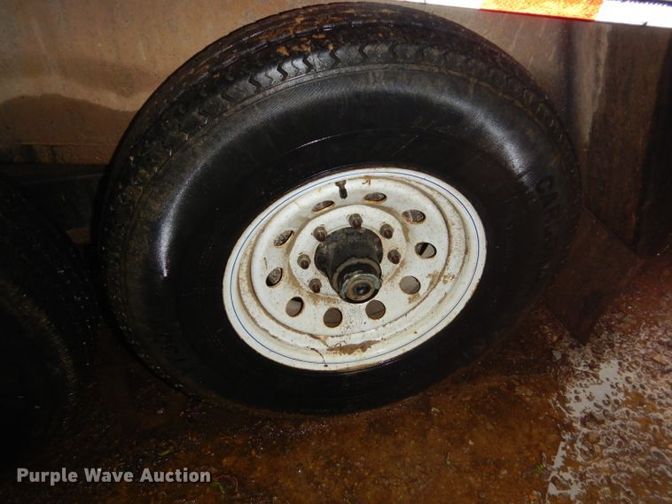 image for item GN9361 2015 Towmaster T-9DT tilt deck utility trailer