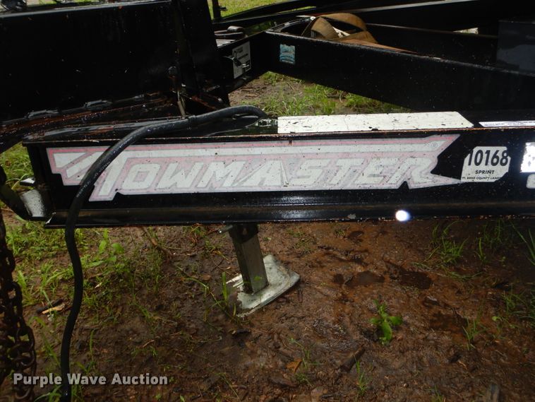 image for item GN9361 2015 Towmaster T-9DT tilt deck utility trailer