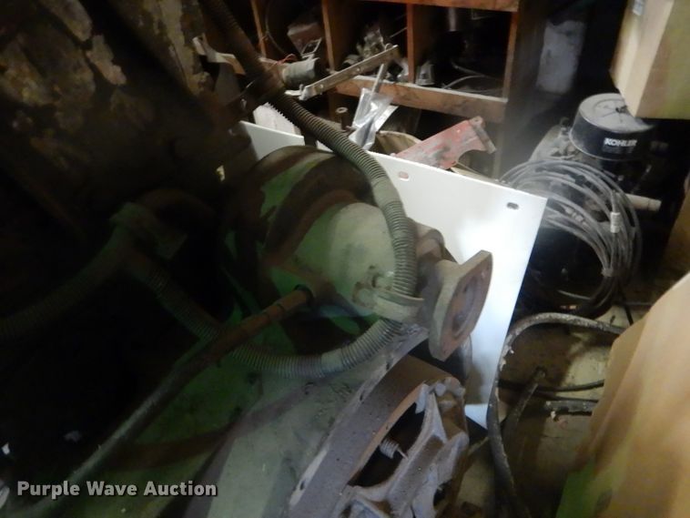 image for item GO9642 Cummins L10-300 six cylinder diesel engine