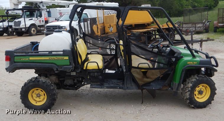 image for item GO9658 John Deere Gator 855D S4 utility vehicle