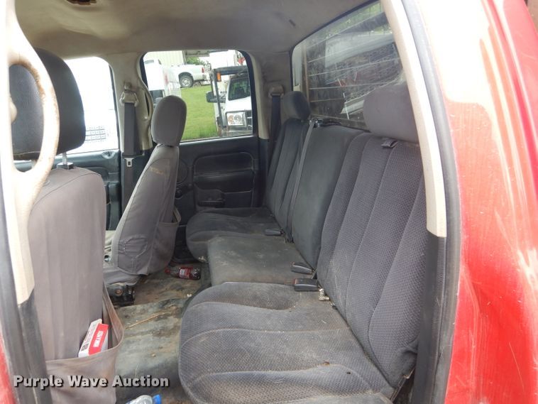 image for item GO9659 2003 Dodge Ram 3500  Quad Cab flatbed pickup truck