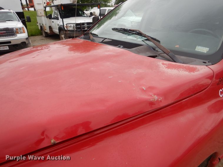 image for item GO9659 2003 Dodge Ram 3500  Quad Cab flatbed pickup truck