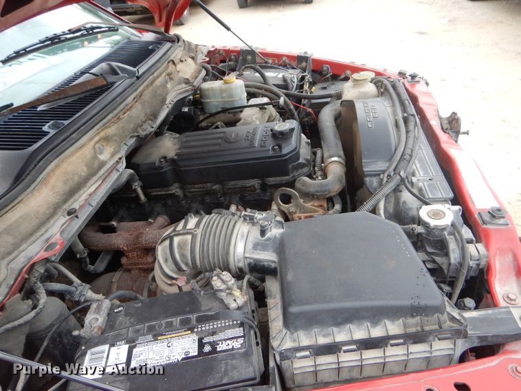 image for item GO9659 2003 Dodge Ram 3500  Quad Cab flatbed pickup truck