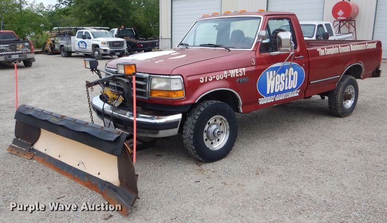 image for item GO9661 1997 Ford F250  pickup truck