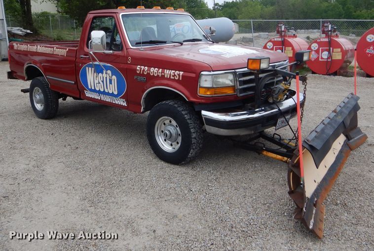 image for item GO9661 1997 Ford F250  pickup truck