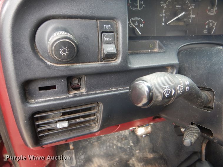 image for item GO9661 1997 Ford F250  pickup truck