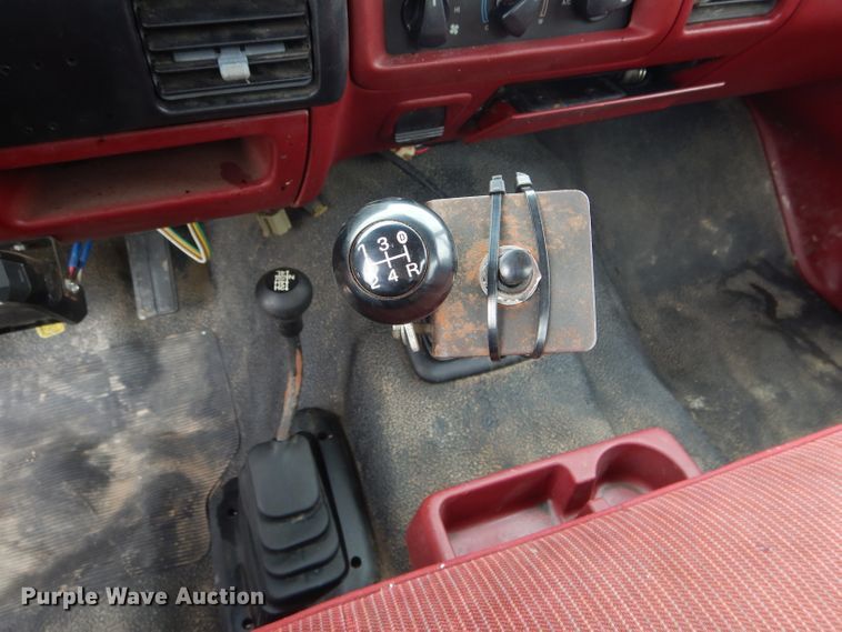 image for item GO9661 1997 Ford F250  pickup truck