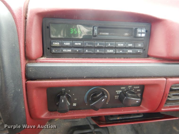 image for item GO9661 1997 Ford F250  pickup truck