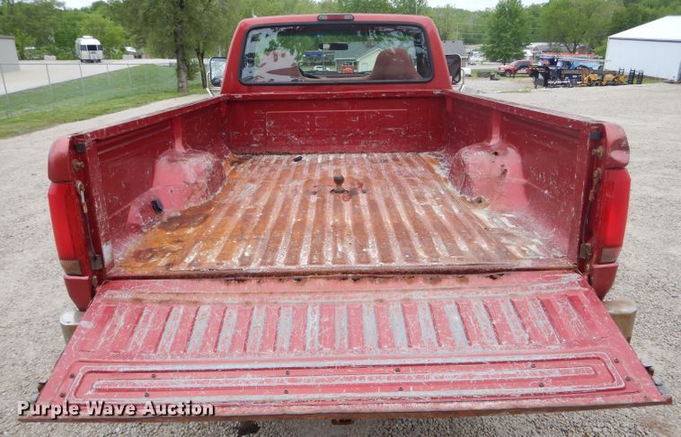 image for item GO9661 1997 Ford F250  pickup truck