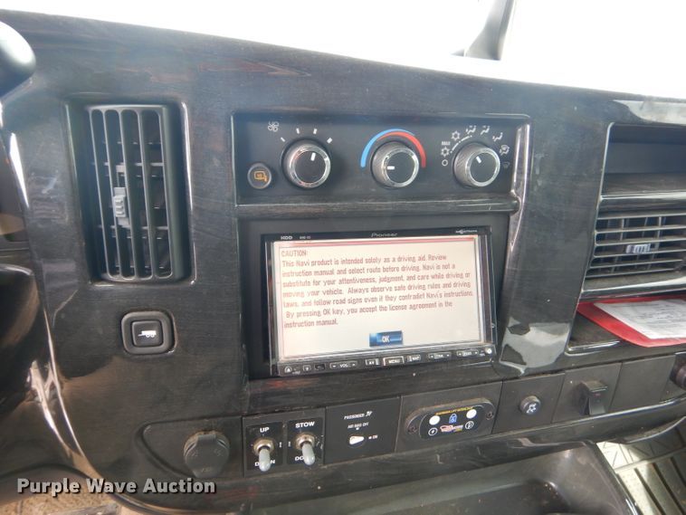 image for item GP9134 2008 GMC Savana G2500  handicap accessible van