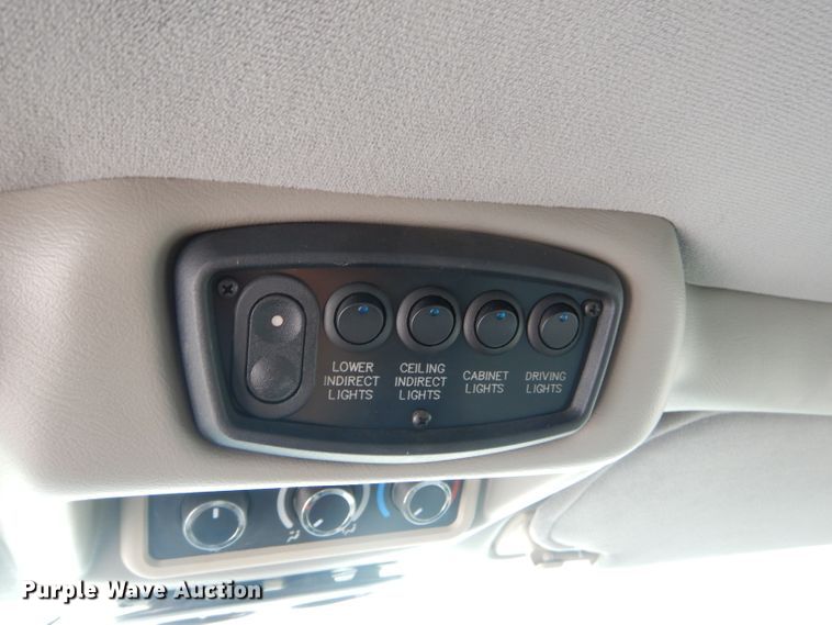 image for item GP9134 2008 GMC Savana G2500  handicap accessible van