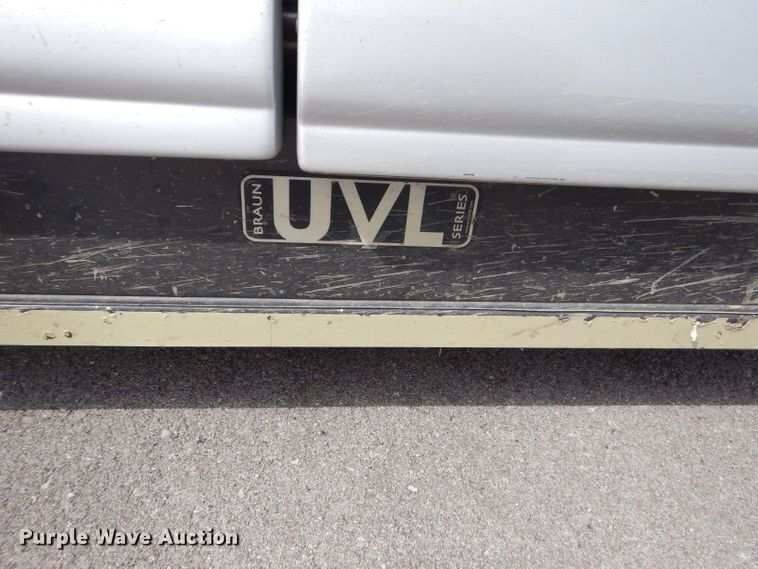 image for item GP9134 2008 GMC Savana G2500  handicap accessible van