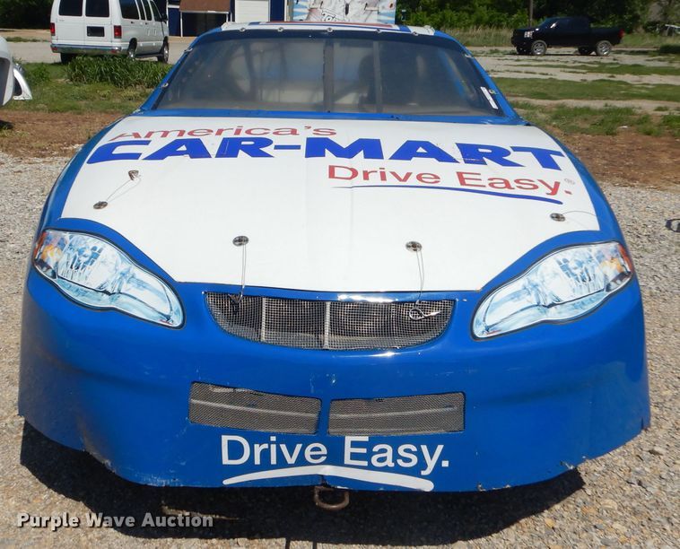 image for item GP9173 Stock car chassis