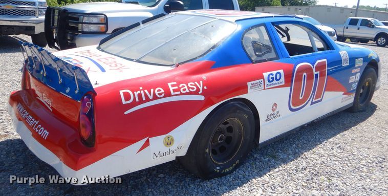 image for item GP9173 Stock car chassis