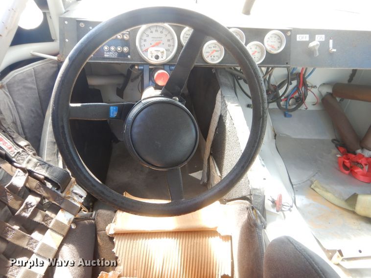 image for item GP9173 Stock car chassis