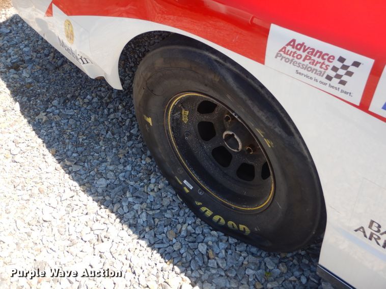 image for item GP9173 Stock car chassis