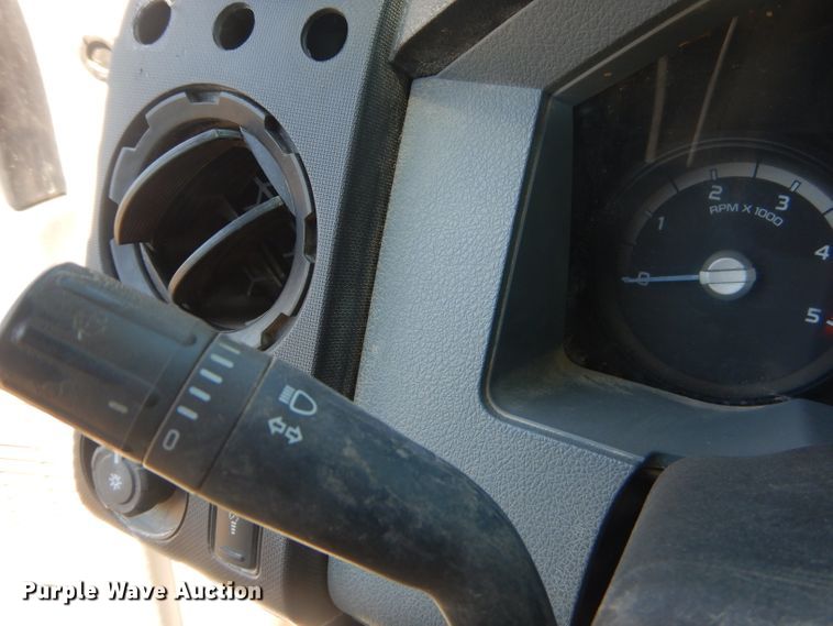 image for item GP9174 2012 Ford F350 Super Duty FX4  Crew Cab pickup truck