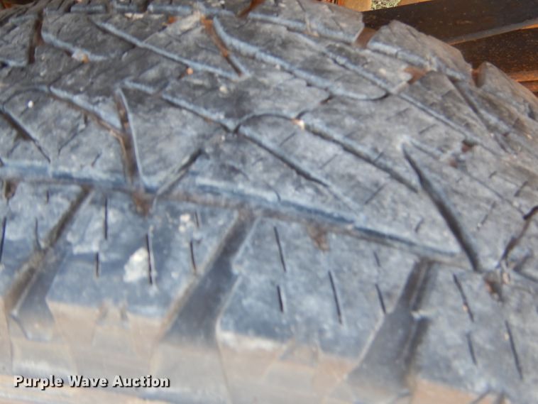 image for item GP9174 2012 Ford F350 Super Duty FX4  Crew Cab pickup truck