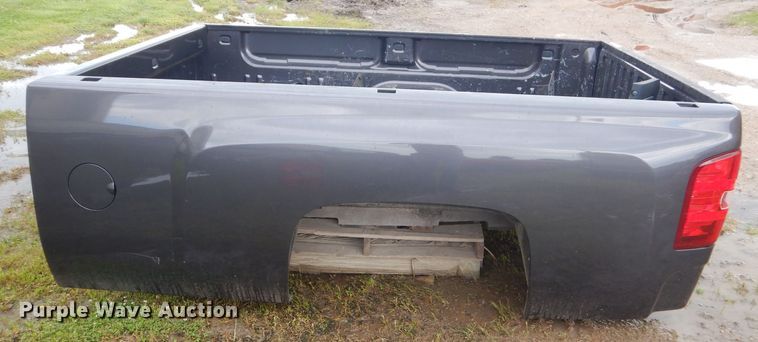 image for item GP9188 (2) Chevrolet Silverado pickup truck beds