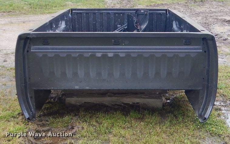 image for item GP9188 (2) Chevrolet Silverado pickup truck beds