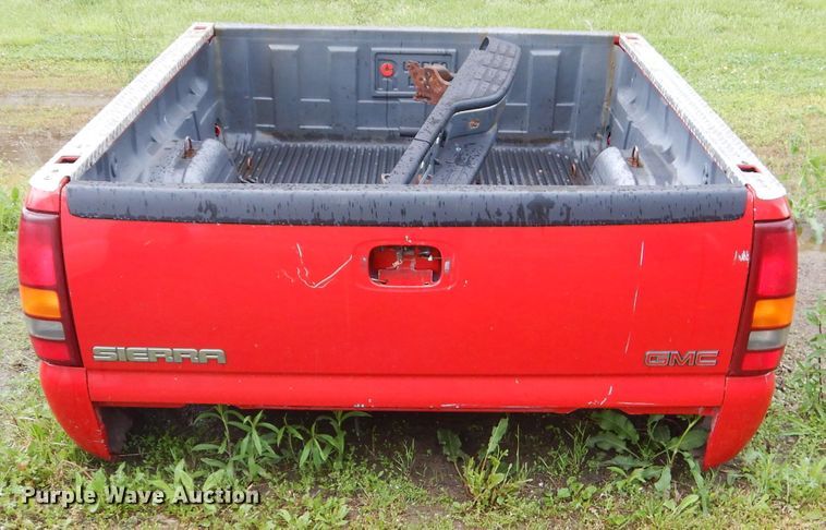 image for item GP9189 (2) pickup truck beds