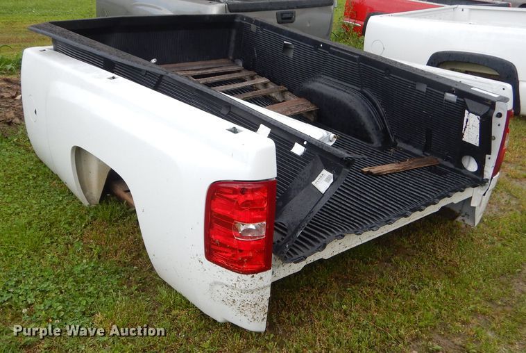image for item GP9191 (2) pickup truck beds