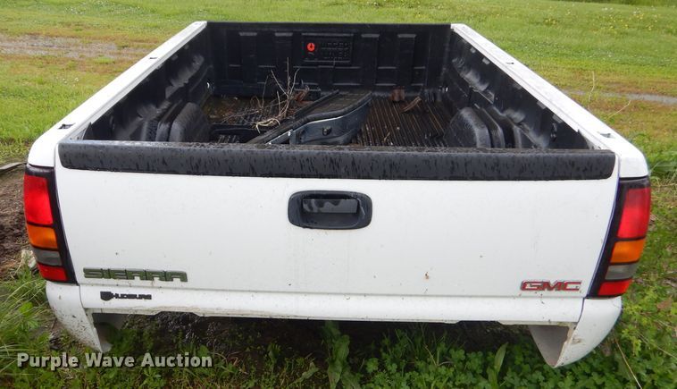 image for item GP9191 (2) pickup truck beds
