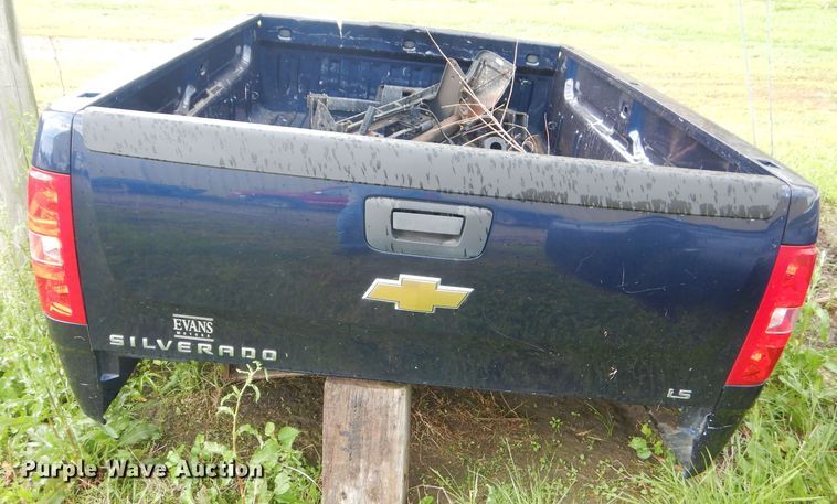 image for item GP9192 (3) pickup truck beds