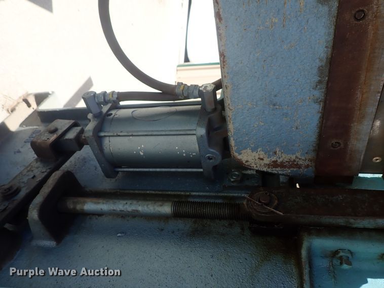 image for item GR9081 Famco 636 pneumatic shear