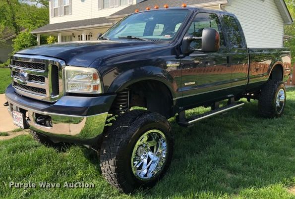 image for item GV9027 2006 Ford F350 Super Duty XLT  SuperCab pickup truck