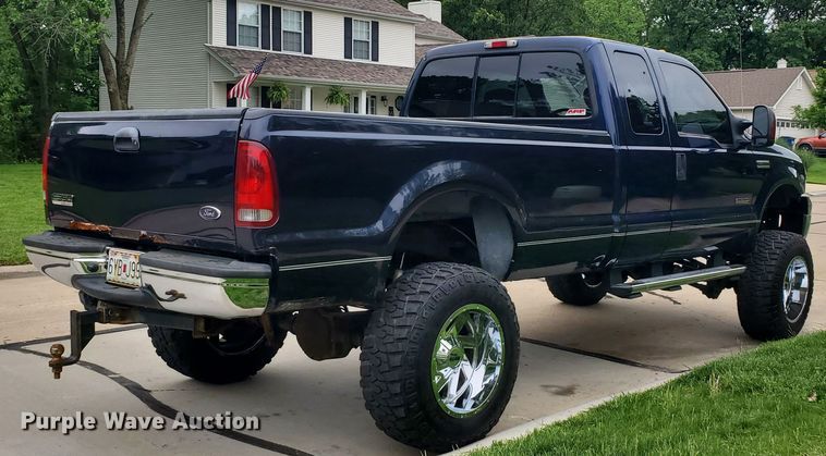 image for item GV9027 2006 Ford F350 Super Duty XLT  SuperCab pickup truck