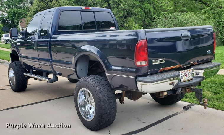 image for item GV9027 2006 Ford F350 Super Duty XLT  SuperCab pickup truck